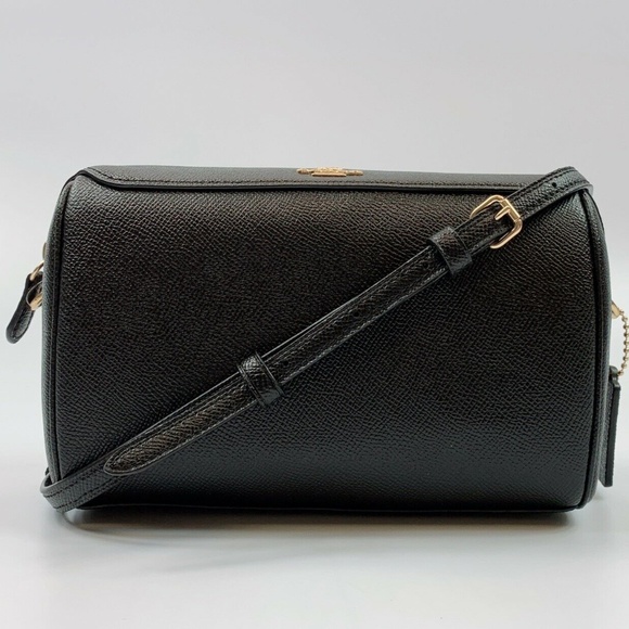 Coach Handbags - Crossgrain Leather Bennett Crossbody F76629